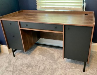 Modern Rustic Desk With Black Accent Color