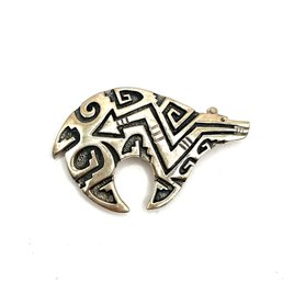 Vintage Sterling Silver Native American Engraved Bear Brooch/pin