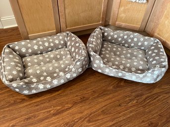Pair Of Cozy Dog/cat Beds With Plush Inner Cushion