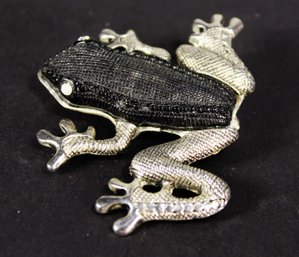 VINTAGE SILVER TONE AND BLACK PLASTIC RHINESTONE TREE FROG BROOCH