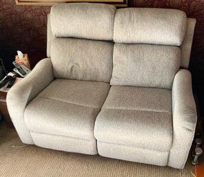 Electric Reclining Loveseat