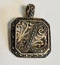 VINTAGE STERLING SILVER MARCASITE LETTER LE PENDANT