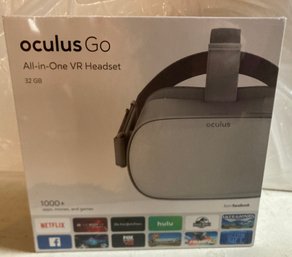 Oculas Go All In One VR Headset NIB