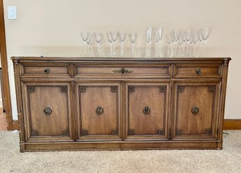 A Henredon Mid Century 3 Drawer Sideboard