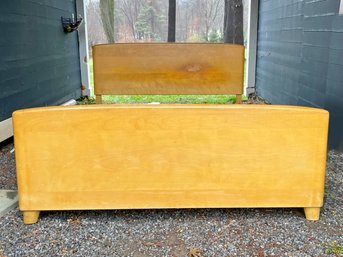 A Vintage Mid Century Full Size Bedstead 'Stylemaster' By Heywood Wakefield