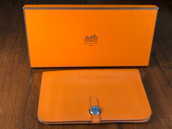 Gorgeous HERMES Dogon Wallet $2,400 Retail Price - Orange Togo Leather - Original Box - Guaranteed Genuine