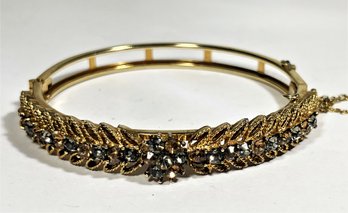 Fine Vintage Gold Tone Rhinestone Hinged Bangle Bracelet