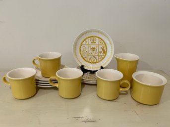 Vintage Royal China Yellow Tulip House Dessert Dinnerware Set - 14 Pieces