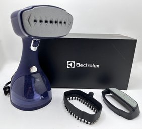 New Electrolux Hand Held Steamer Model LX 15002