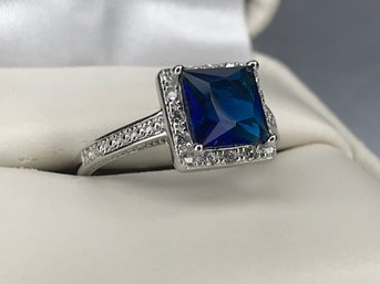 Fantastic Art Deco Style 925 / Sterling Silver Ring With Sapphire And White Zircons - Very Pretty Ring