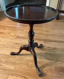 Classic Vintage Wooden Round Side Table