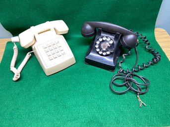 Pair Of Vintage Telephones. Bell System And ATT. Black Phone Needs TLC. Both Untested.