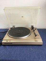 Marantz TT 1060 Turn Table