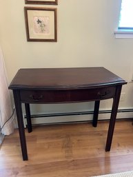 Vintage Flip Top Console Table With Three Leaves