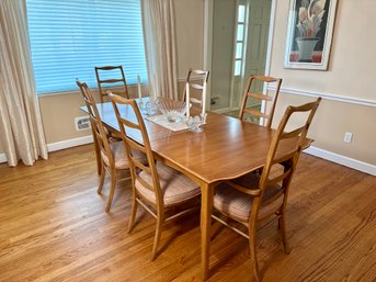 Stunning Vintage Dining Table With Ladderback Chairs