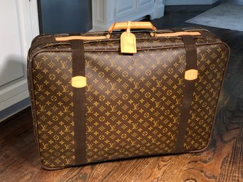 Spectacular LOUIS VUITTON Suitcase - Paid $2,950 - Satellite Model 70 - Used ONCE ! - Guaranteed Authentic !