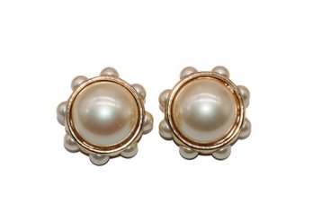 Vintage Liz Claiborne Faux Pearls Clip On Earrings