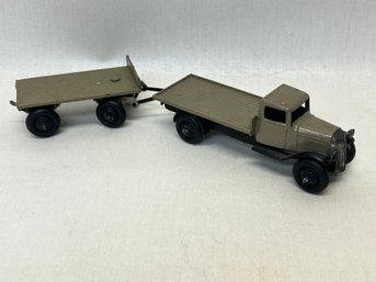 Early Production Dinky 25 C Truck & Trailer