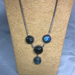 Fabulous 925 / Sterling Silver Drop Necklace With Highly Polished Canadian Labradorite - Very Pretty Piece !