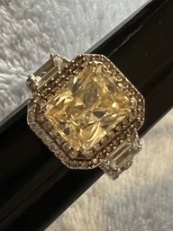 LARGE BEAUTIFUL STERLING SILVER CANARY YELLOW & WHITE CZ RING