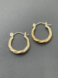 Wonderful 14k Yellow Gold Twist Hoop Earrings