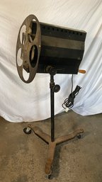 Antique Capitol Theater Stage Light 26x50x20 Extends To 70in Tall Adjustable On Casters Movies And Filter Hold