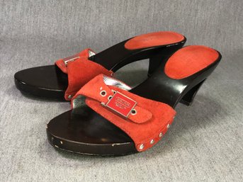 Very Nice COACH Juliet Slip On Suede Shoes - Size 9M US / 40 Eur - With Enamel Coach Buckle - Reddish Suede