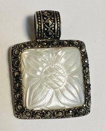 VINTAGE STERLING SILVER MOTHER OF PEARL MARCASITE PENDANT