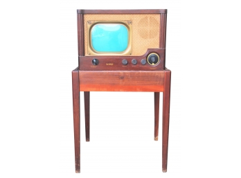 Super Cool De Wald 1940s Television And Wood Stand - Model CT-102