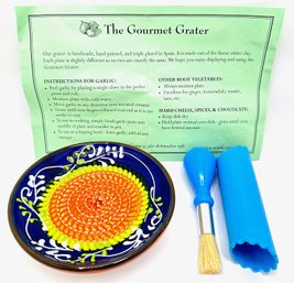 New The Gourmet Grater Garlic Set With Instructions