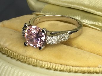 Beautiful 925 / Sterling Silver Ring With In Lovely Pink Topaz And White Zircons - Brand New Never Worn