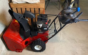 Like New Toro Power Max 7260E Snowblower