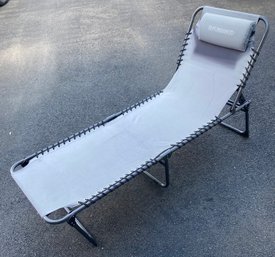 Collapsable Lounger