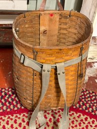 AS IS ANTIQUE CAMPING BASKET
