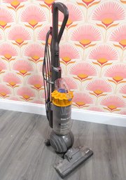 Dyson DC 40 Upright Vacuum Cleaner