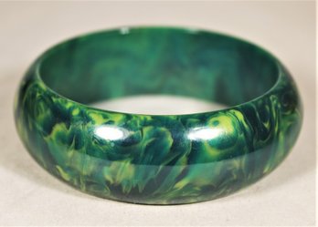 Vintage Bakelite Plastic Marbleized Green Wide Bangle Bracelet