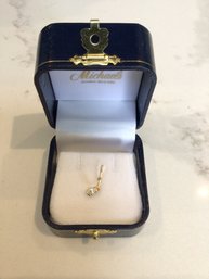 14k Pin Gold Club Pearl Accent