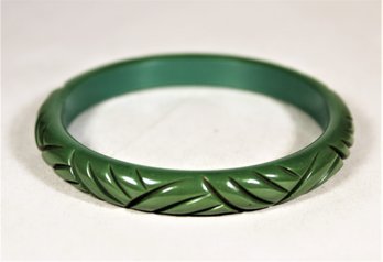 Carved Green Vintage Bakelite Plastic Bangle Bracelet