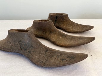 Antique Shoe Molds & Vintage Shoe Horns