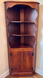 Vintage 1930s Cushman Colonial Creations Maple Corner Cabinet