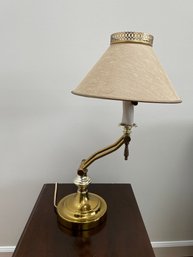 Vintage American Traditional Colonial Student Swing Arm Brass Adjustable Accent Lamp