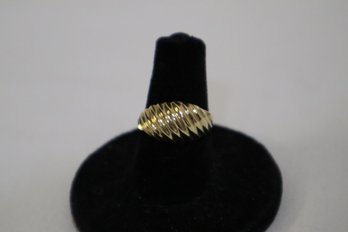 14K Yellow Gold Dome Ring Size 6 (2.6 Grams)