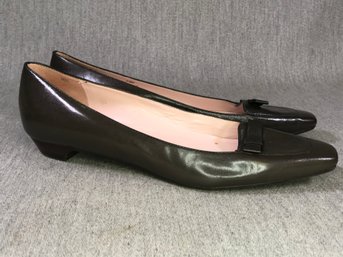 Very Nice Brand New $179 TALBOTS Brown Leather Flats - Size 7.5 B US / 40-41 Eur - Nice Looking - NEW !