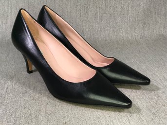 Classic Style $159 Retail - ISAAC MIZRAHI Black Leather Pumps - Size 9M US / 39/40 Eur - Very Nice Looking !