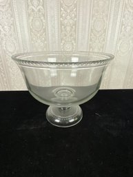 Anchor Hocking Olivia Footed Trifle Bowl