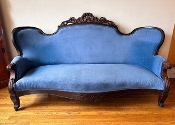 Vintage 1930s French Rococo Style Bergere Hand Carved Wood & Velvet Sofa (Appraised For $500)