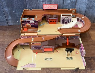 Vintage Sto And Go Hotwheels Play Set