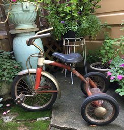 Mid Century Vintage Seibert Sidewalk Cruiser Child's Retro Ride On Tricycle Trike / Garden Decor