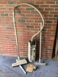 Electrolux Canister Vacuum