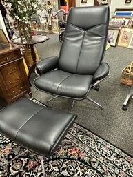 Ekornes Stressless City  Black Leather Recliner And Ottoman  Made In Norway